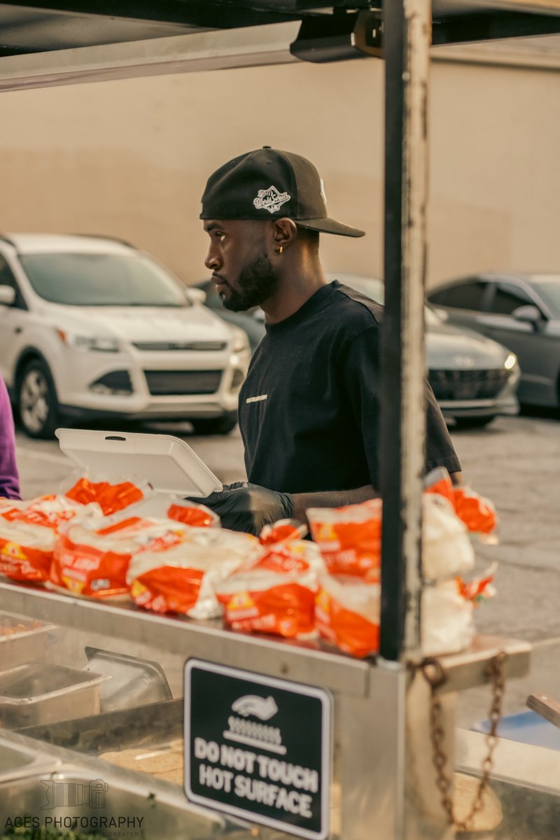 Quanoooo's tweet photo. Went Legit Come Check Us Out Cali Tacos Columbus Ohio Coming To A Hood Near You #columbus #tacotruck https://t.co/64YOpAtl4m