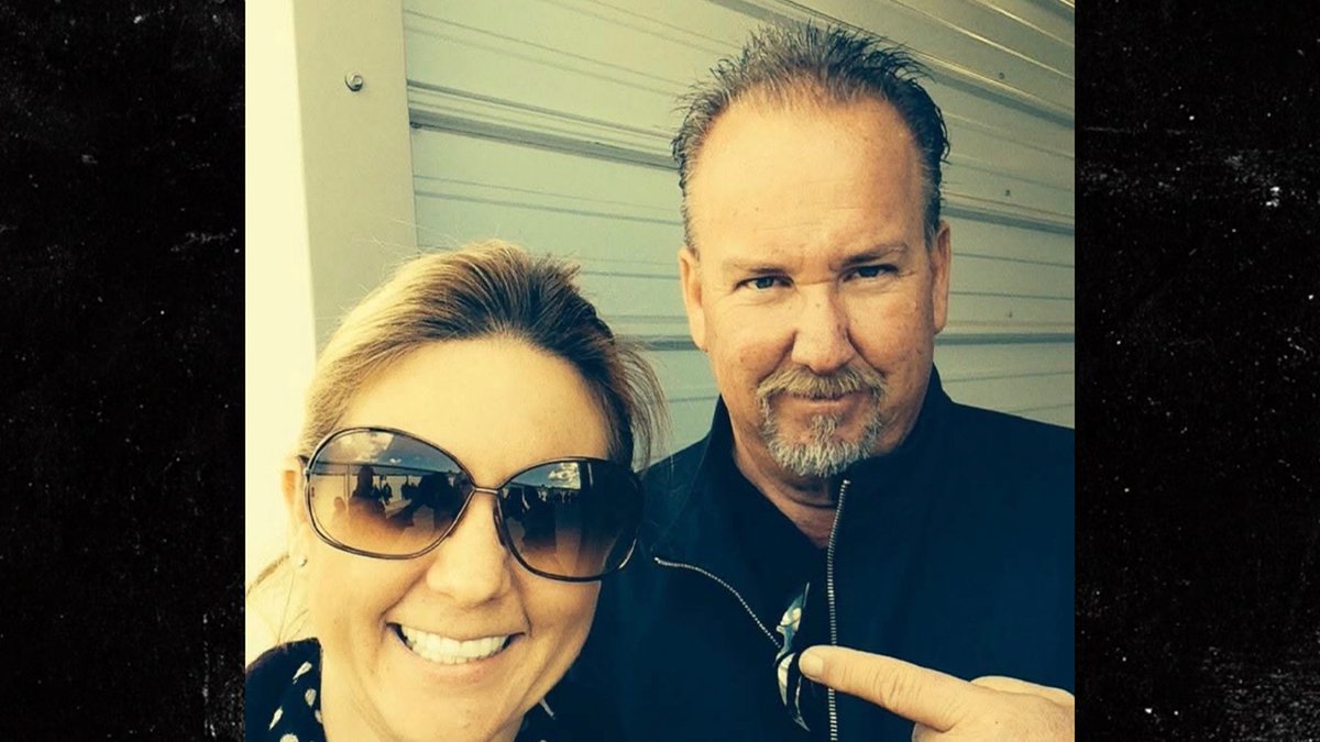 🙏 "Storage Wars" star Brandi Passante shares an emotional tribute to Darrell Sheets. 

Read here: tmz.me/8KnqHcR