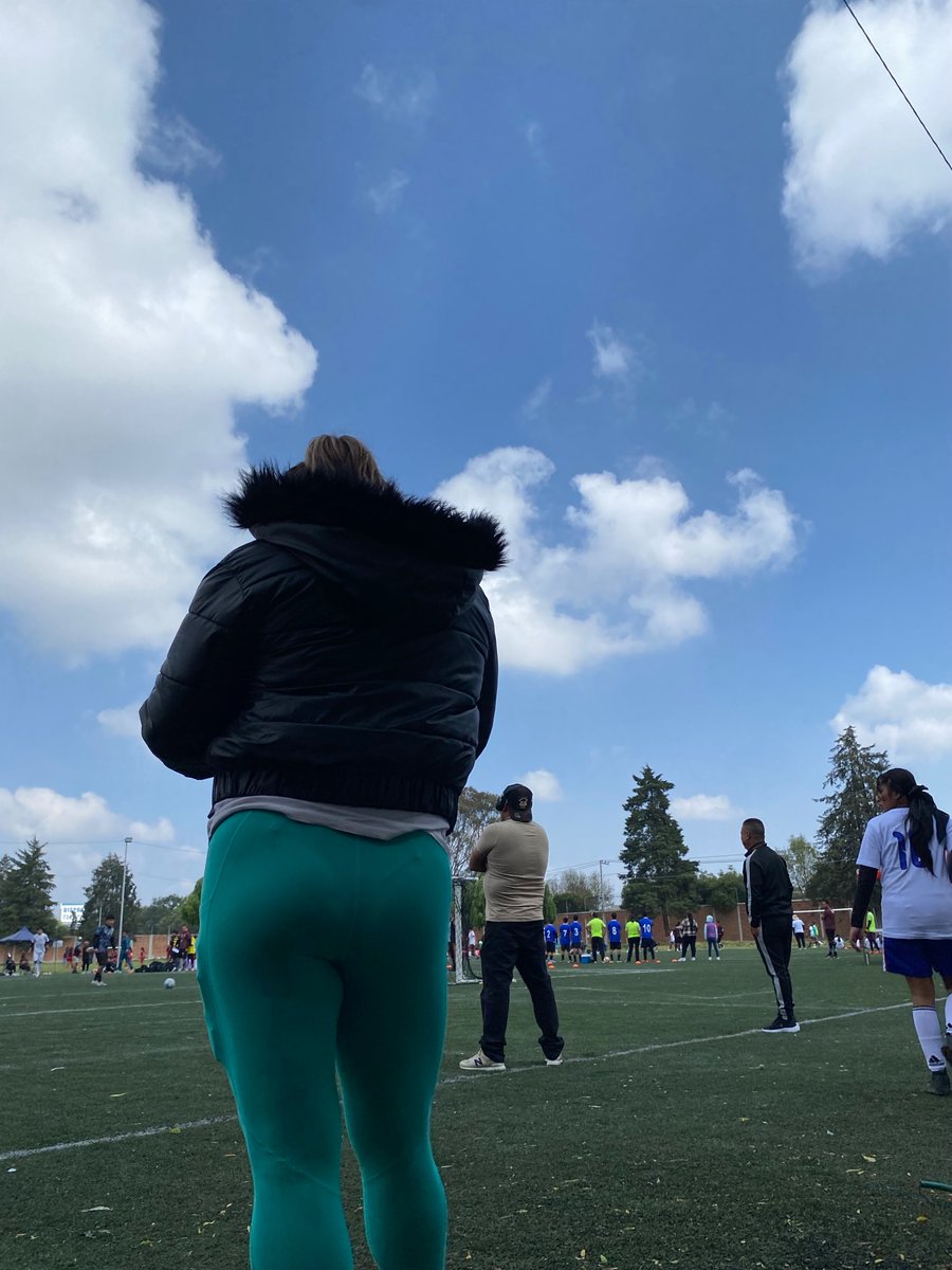 AVE DE TOLUCA tweet media