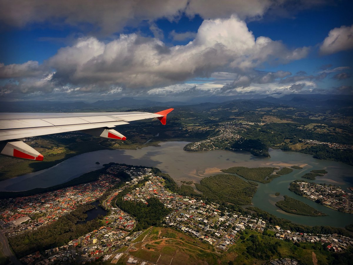 MichaelJPeade's tweet image. Beautiful clouds, perfect view. Gold Coast, Sydney.

#view #goldcoast #sydney #wingtip