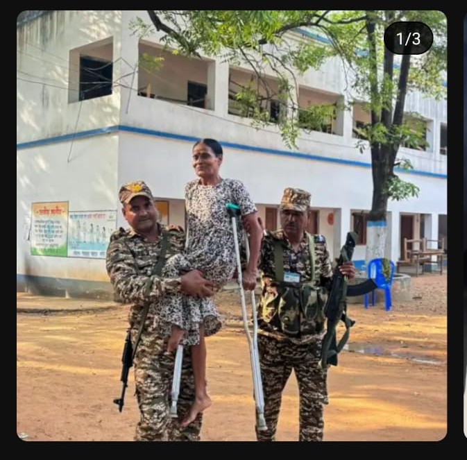 154bncrpf's tweet photo. Poll day duty of A/154 Bn in W.B. https://t.co/aMyT6mZwNj
