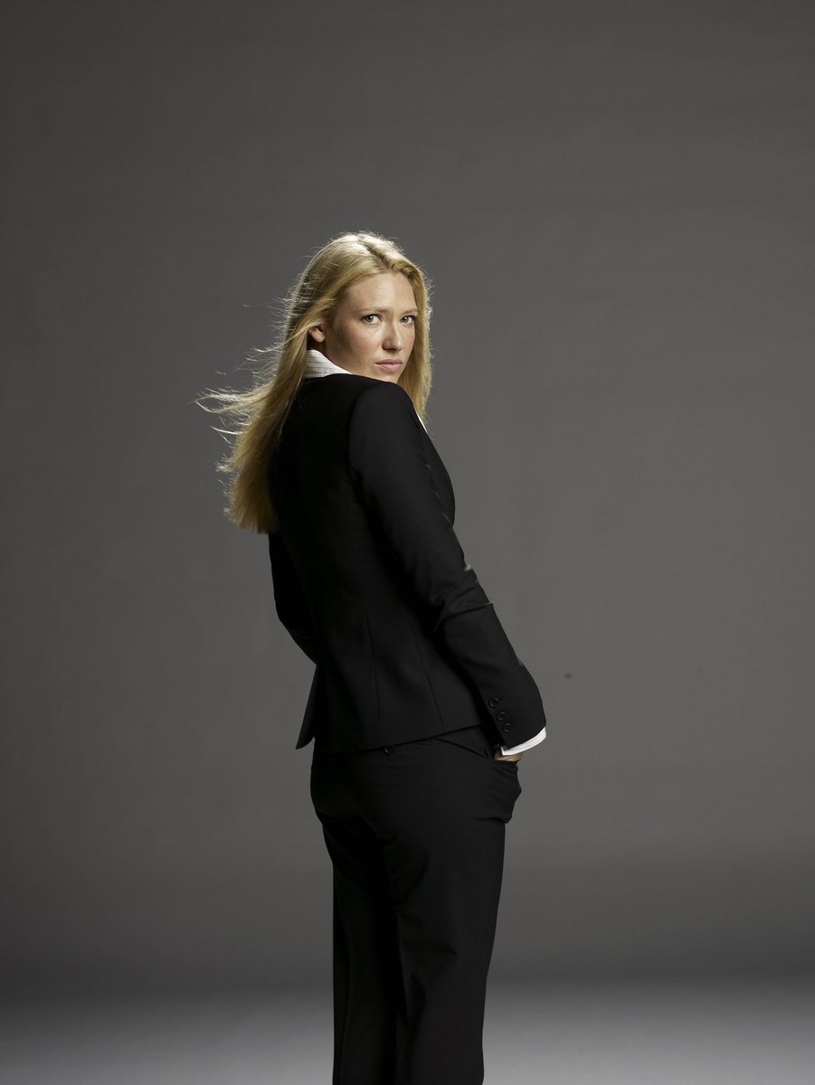 AnnaTorvCom's tweet image. Anna Torv - Fringe Season 1 Promotional Shots

Please credit when reposting

#annatorv #fringe