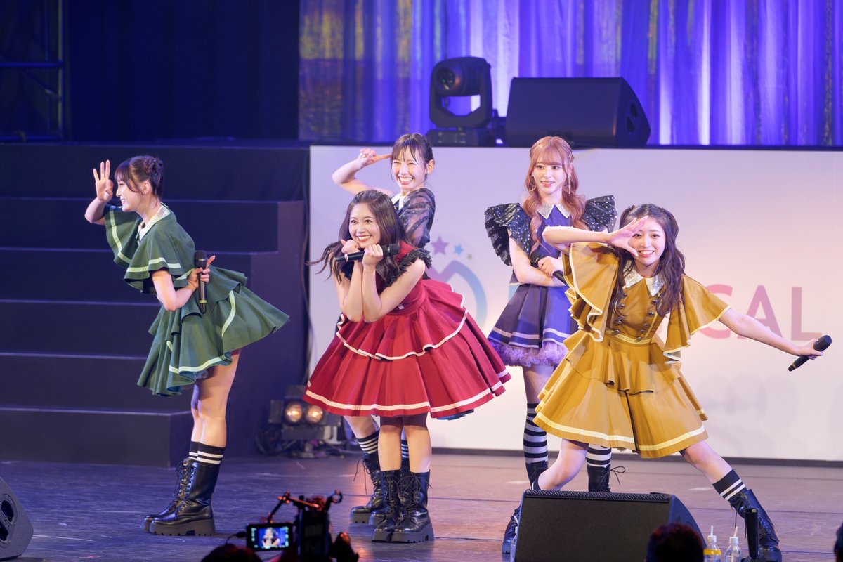 ねねね tweet media