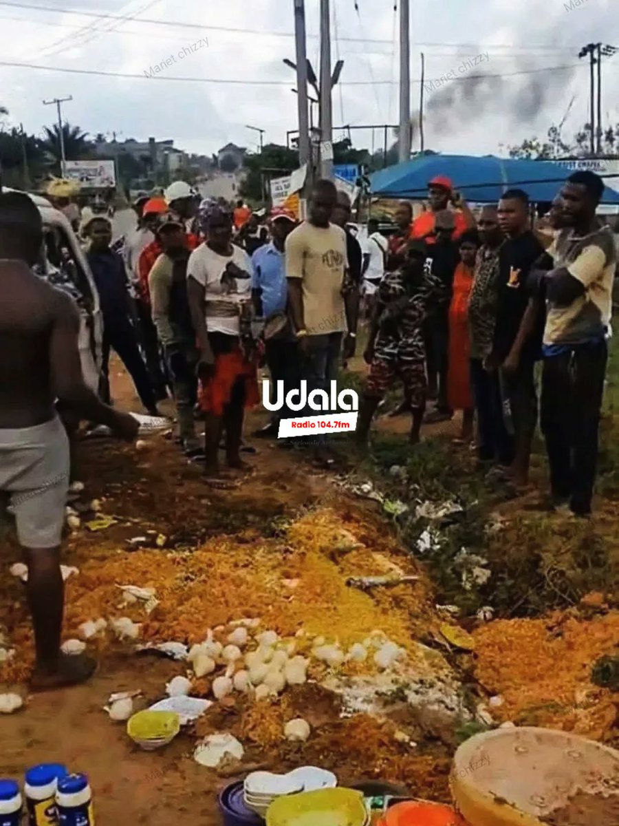 Udalaradio's tweet photo. Your wedding caterer was coming for your wedding and had an accident 💔

What will be your reaction? 🤦🏻‍♂️

#udalaradio #seriouslyauthentic https://t.co/r0fCr6ylCa