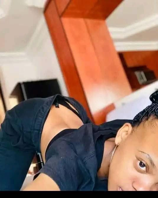 iamcolrudy's tweet image. I'm tryna please you, just lay on your back for me
Then I'm gon' need you to put on an act for me
It's just somethin' 'bout the way you look in lingerie
And I can't let you round the way, girl, you not Coi Lera
#addicted
#chrisbrown
#lilbaby