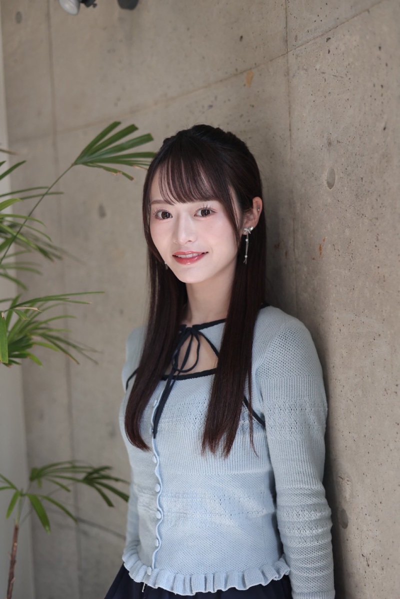 すずきここな tweet media