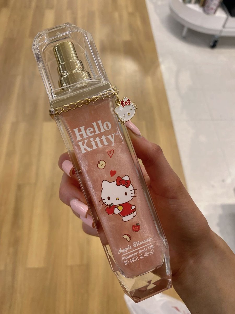 hello kitty shimmer body oil 🎀