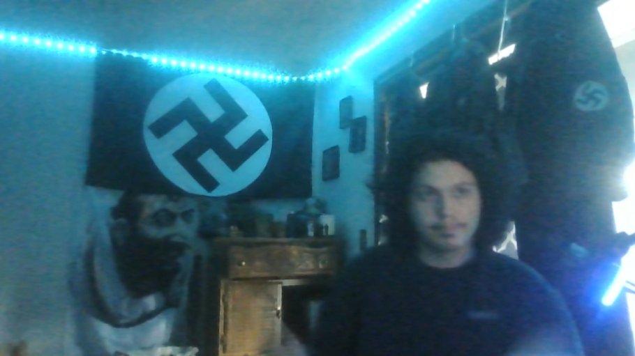 RotInWinter's tweet photo. @imcookiepup Mind you, this is her pedophile boyfriend shes on call with https://t.co/XG0emyVxuu