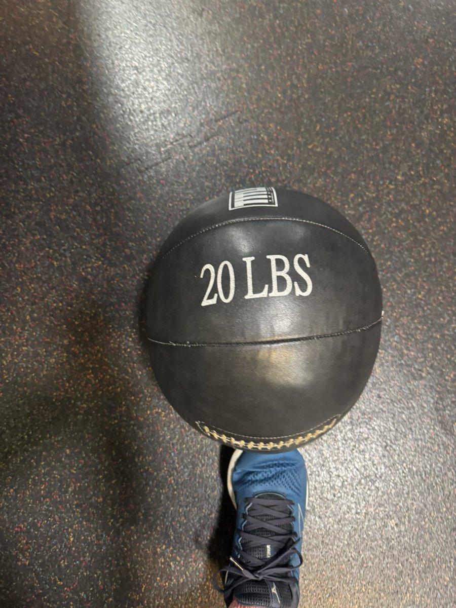 CoachHop's tweet image. 🌅🏋️🏃🏼 #ThursdayMorning #Lift and #run #Anotherone #5amclub #ThankfulThursday #Attitude of #gratitude