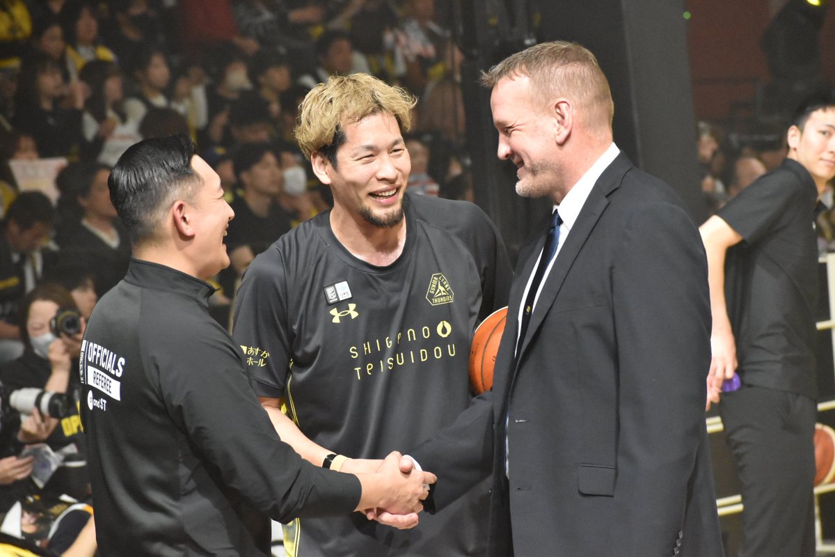 てとて tweet media