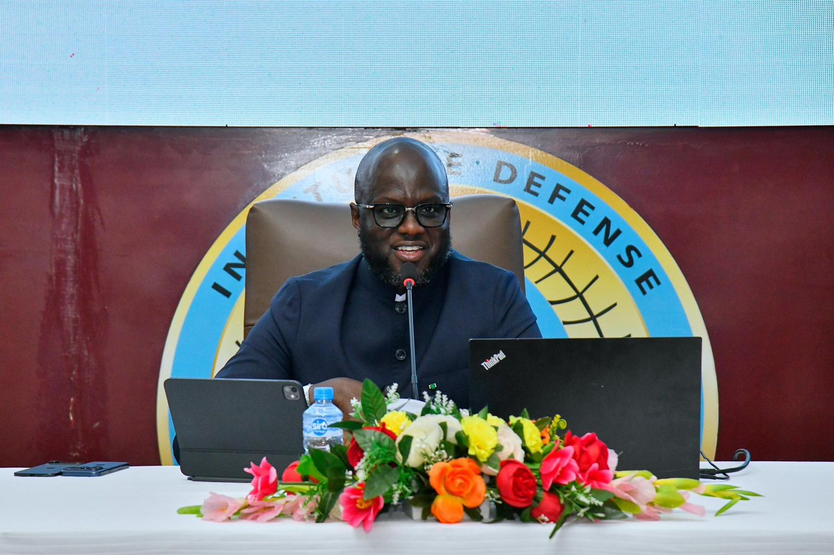 El Malick NDIAYE tweet media