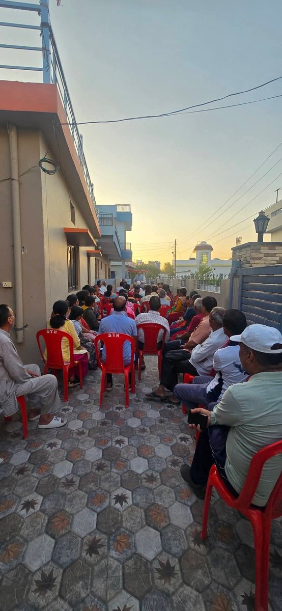 vbhagat15's tweet photo. आज कालादूंगी विधानसभा के छडायाल मे जन जन का विश्वास अभियान के तहत जनता जनार्दन से मुलाक़ात कर समस्याओ को सुना और उनका निराकरण हेतु विभिन्न विभागों से वार्ता कर जल्द जन समस्याओ का संज्ञान ले कर निस्तारण करने का निर्देश दिया। https://t.co/pnTtWUhM8s