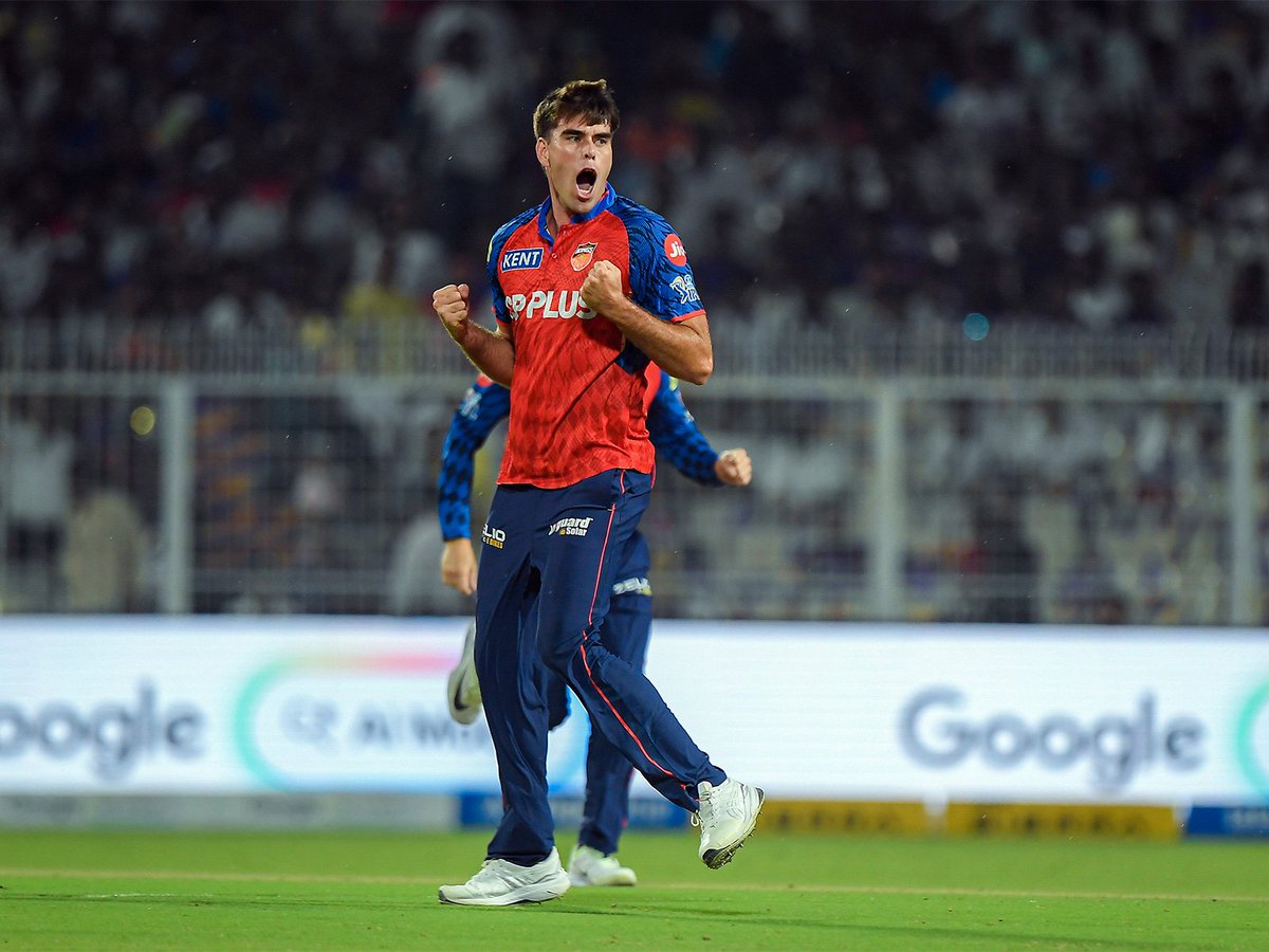 ani_digital's tweet image. PBKS, Australia pacer Bartlett speaks on Test ambitions, learning from 'Big Three' pace trio of Cummins, Hazlewood, Starc

Read @ANI Story | aninews.in/news/sports/cr…
#XavierBartlett #Australia #PBKS #IPL2026 #PunjabKings #cricket