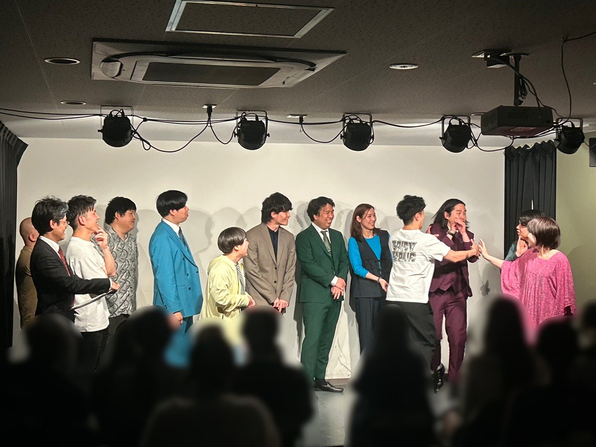 ライブ制作 phantom tweet media