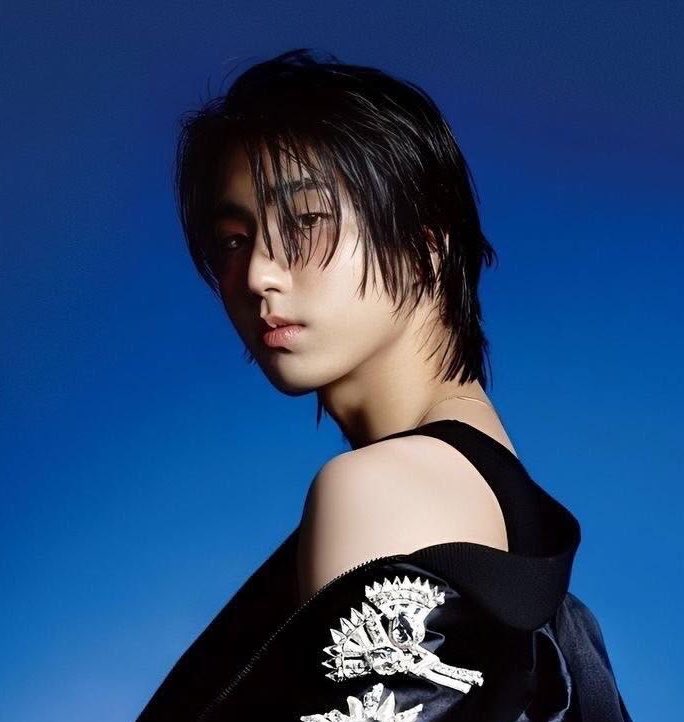 HAN CRAVE tweet media