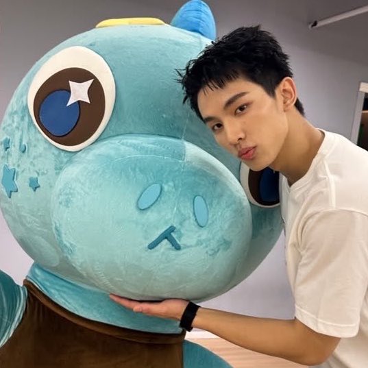 gameb★y ! tweet media