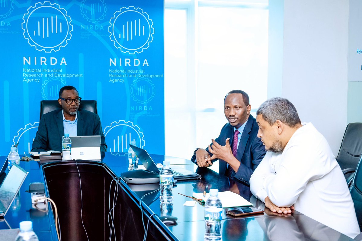 UNIDORwanda's tweet image. Today, @UNIDORwanda, @AFRwanda &amp;amp; @RwandaIndustry, held a consultative meeting exploring opportunities for strengthening data-driven, #inclusive, and #sustainable industrial transformation through collaboration and shared expertise.