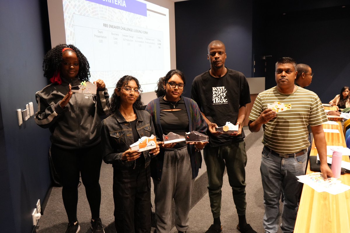 REGENT_BSchool's tweet image. From concept boards to team strategy, today’s Sneaker Challenge at our Durban Learning Centre brought 21st century skills to life.

Creativity, collaboration and problem-solving in action.

Register at regent.ac.za

#SurroundYourselfWithSuccess #RegentBusinessSchool