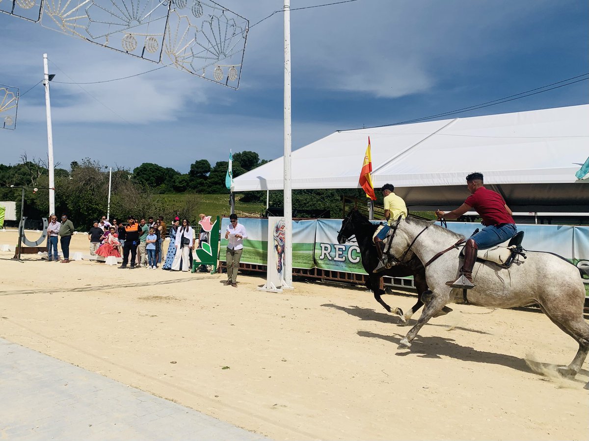 Angela Kristina tweet media