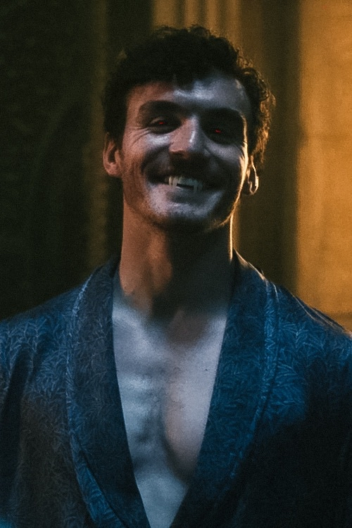 Moonie Menace tweet media