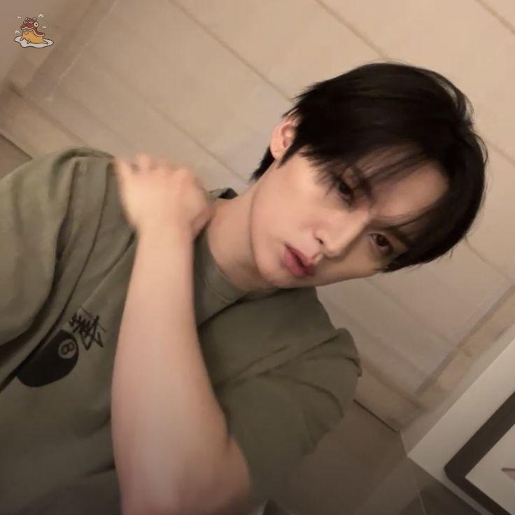SOC-IE 💛 ˚☽˚.⋆ tweet media