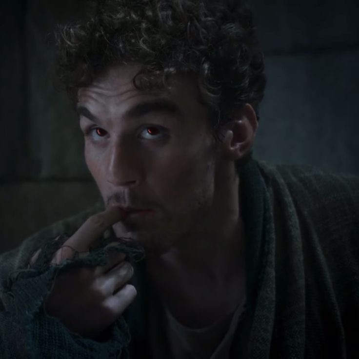 Moonie Menace tweet media