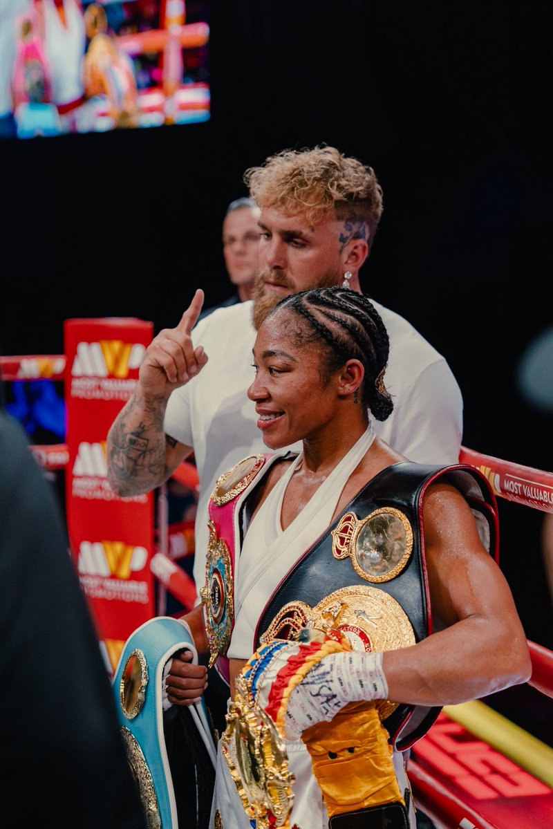 Alycia Baumgardner tweet media