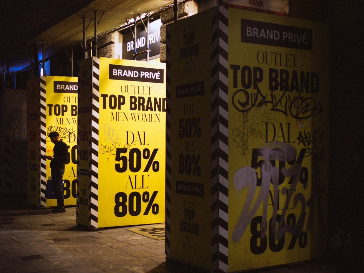 DarioSolera's tweet image. Silhouettes in the night
📍 Milan, Italy

streetPhotography #street #photography #urban #urbanPhotography #city #visualStorytelling #streetStories #people
#milan #milano #italy #italia
#night #nightPhotography
#neon #neons
#silhouette #silhouettes #shadows #lightAndShadow