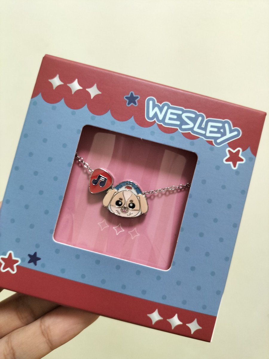 wts - ขาย พร้อมส่ง 1 ชิ้น‼️

CHARM NECKLACE สร้อยคอ สร้อย
Wesley เวสลีย์ 490 ส่งฟรี 

ส่งของเร็วกว่าเจมชอปแน่นอนคับ
#GMMTVFANIVAL2026 
#ตลาดนัดgmmtv #gmmtvshop #ตลาดนัดวิลเลียมเอส #ตลาดนัดวิลเลี่ยมเอส วลอ