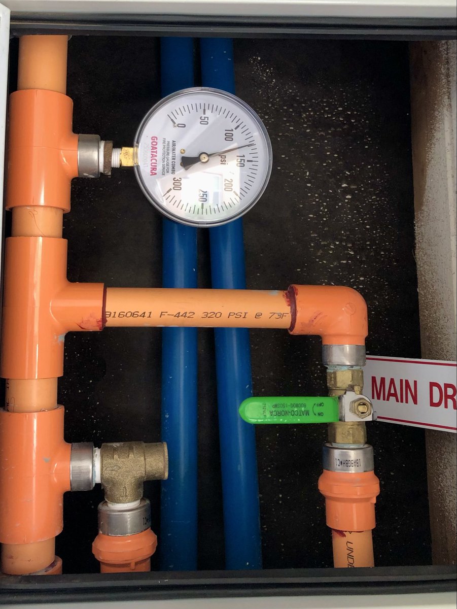 Harden_Fire's tweet photo. This home has a built-in firefighter. 

That gauge you see? It’s monitoring the system’s water pressure and tells an important story:

✔️ Normal pressure=system ready
 🚫 0 PSI=system is OFF and will not protect you
 ⚠️ Too high=excessive pressure that can damage or burst pipes https://t.co/m4W8H9IWfF