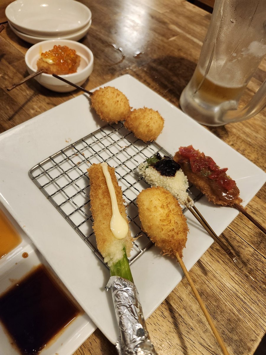 rokkobito's tweet image. ま、
こんな感じで

最後は
胡麻団子で〆ましたわよ😋

#お初天神裏参道
#AGEHA 
#OSAKA