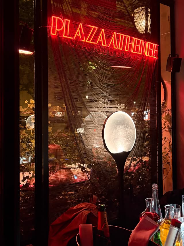 MiaDuran_ss's tweet image. I can drive, and I can drive you crazy ❤️‍🔥

#outfit #nightlife #fashion #OutfitInspo