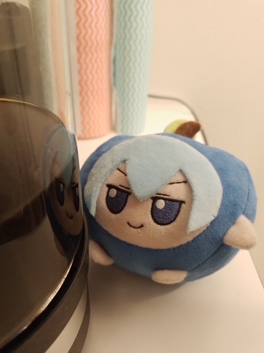 fryfaec's tweet image. Teamwork makes the dream work!

How do you drink your coffee? Or do you prefer tea?

#fumo #fumofumo #coffee