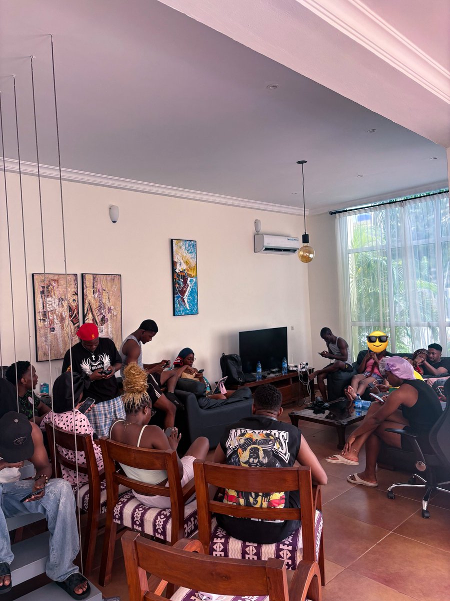 KEMA💜🖤 tweet media