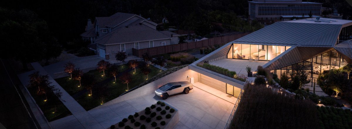 TheTeslaLife's tweet image. #Tesla Expands #Cybertruck #V2G Capabilities to California to Help Stabilize Electrical Grid
notateslaapp.com/news/4015/tesl…