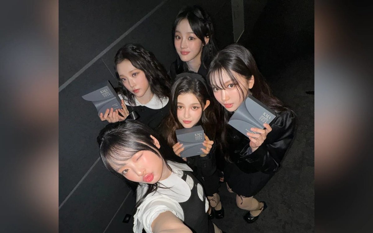 Everything but The Rain tweet media