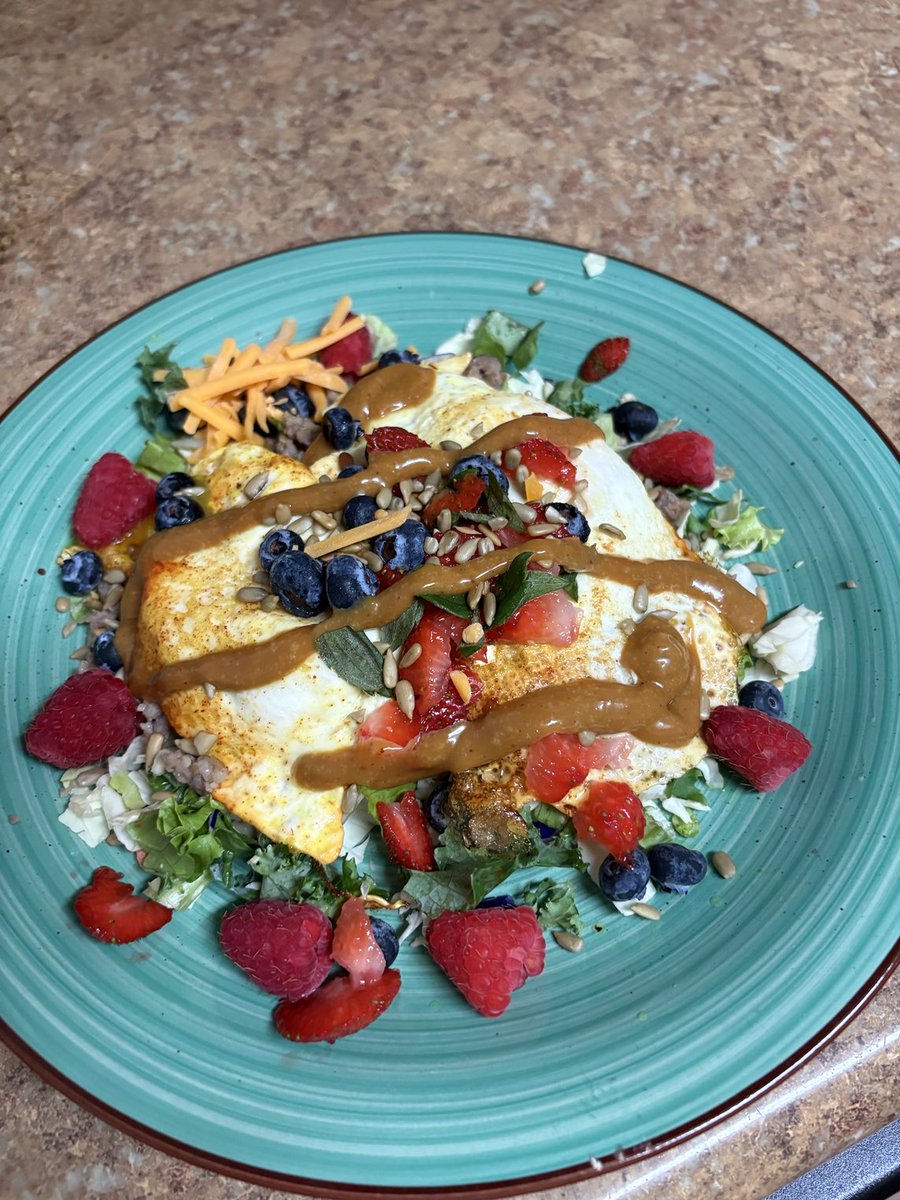 ANTIbadELIDON's tweet image. Breakfast #FitLife