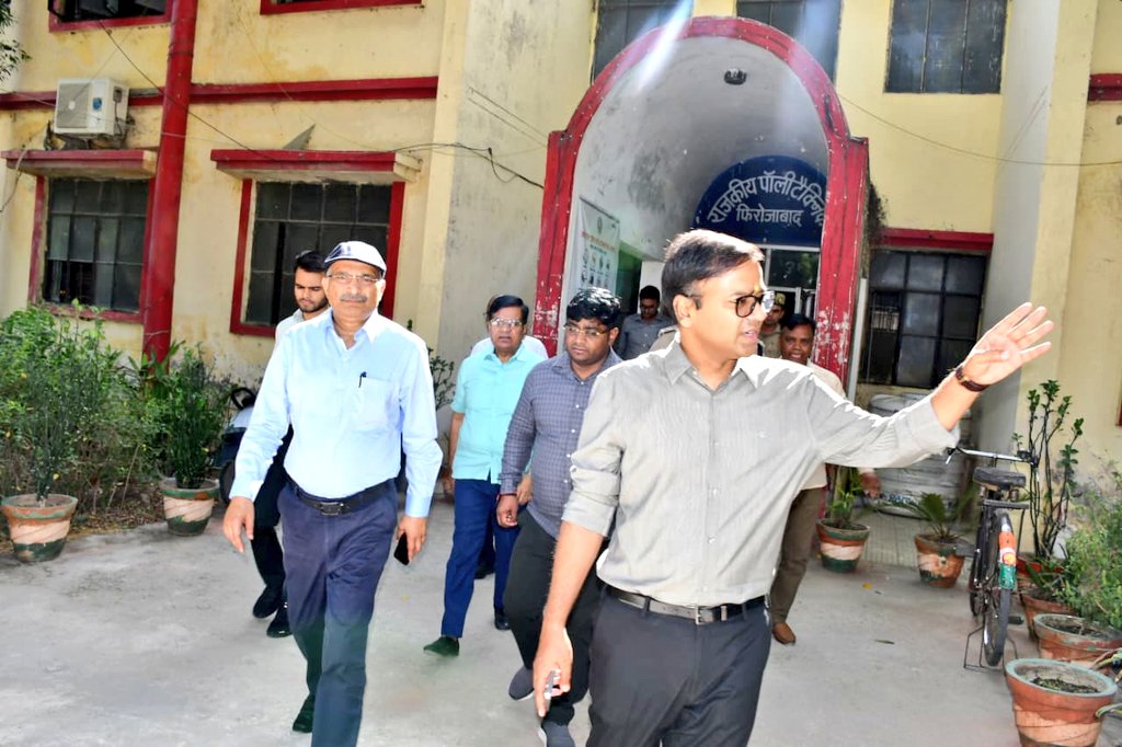Divisional Commissioner Agra tweet media