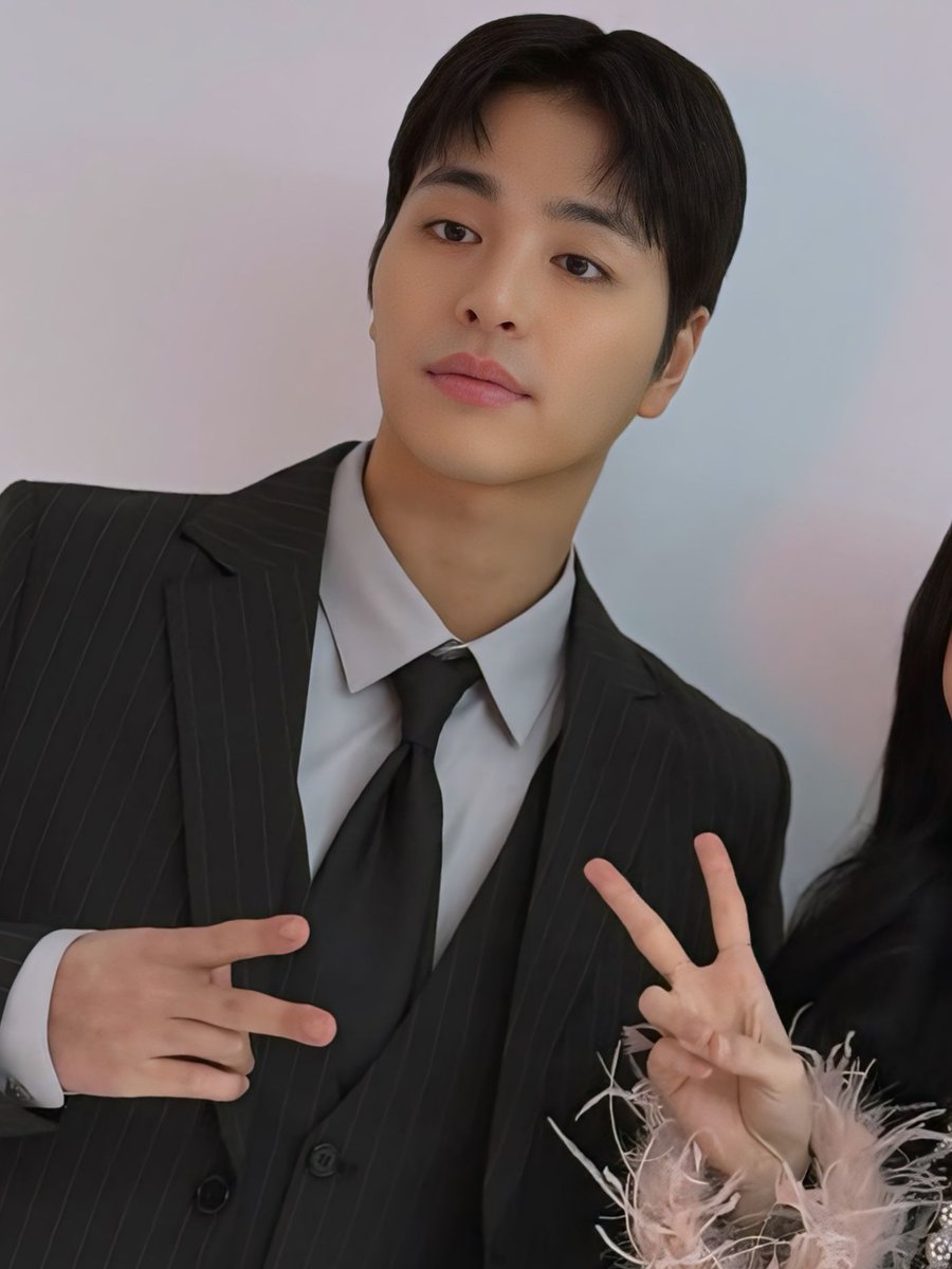 구준회 ジュネ KOO JUNHOE JUNE tweet media