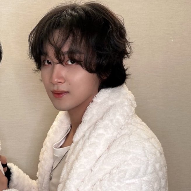 𝗆𝖾่𝗈𝗐 /•᷅‎‎•᷄\੭ tweet media