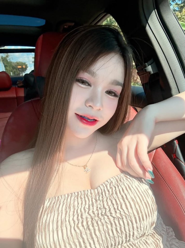 Victoria Christenbury tweet media