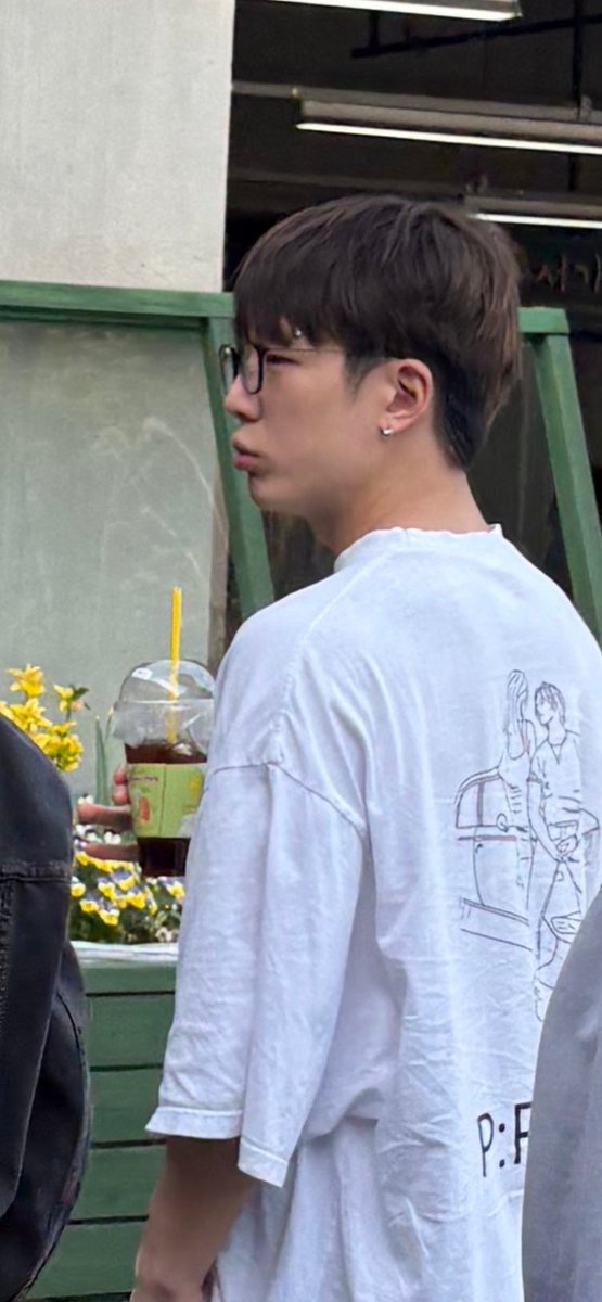깐밥덮밥 tweet media