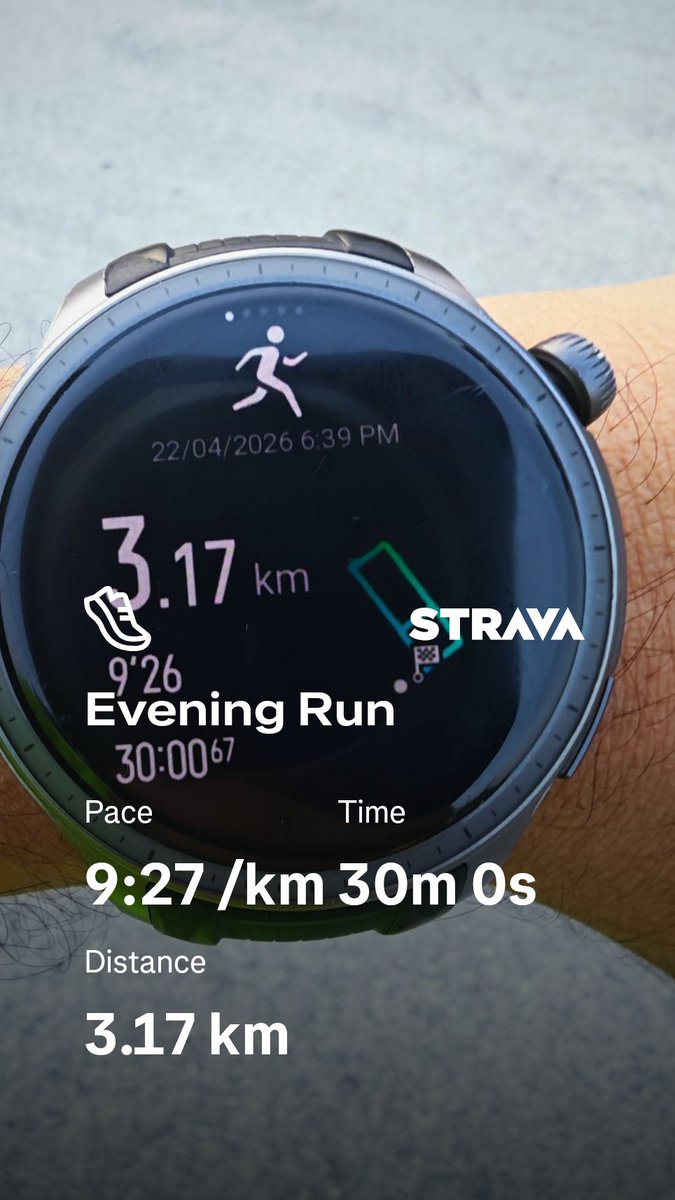 encikmeor4life's tweet image. Ke mana ni
Ke mana lagi yok ke sana
Ke mana ni
Bumi laut atau udara
Ke mana ni
Rempuh saja tembok membara
Apa yang sia sia
Usah beria ia ya

#hustledemihasil #run #funrun #bukanrunnertapinaksihat #Larilah #weekdaysrun #RunningThreads