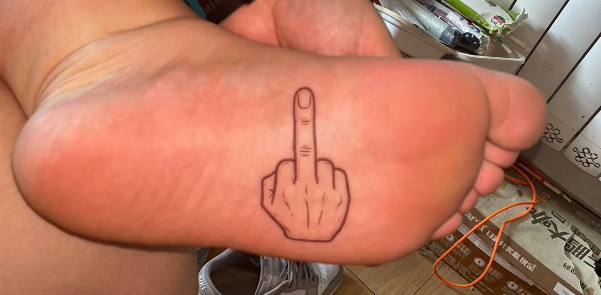 47码大肉脚 tweet media