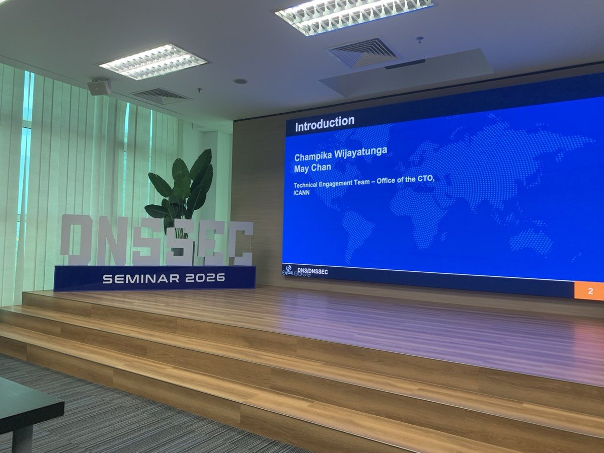 datakl's tweet photo. At MYNIC Berhad for DNSSEC training https://t.co/oxQ5g8OGxE