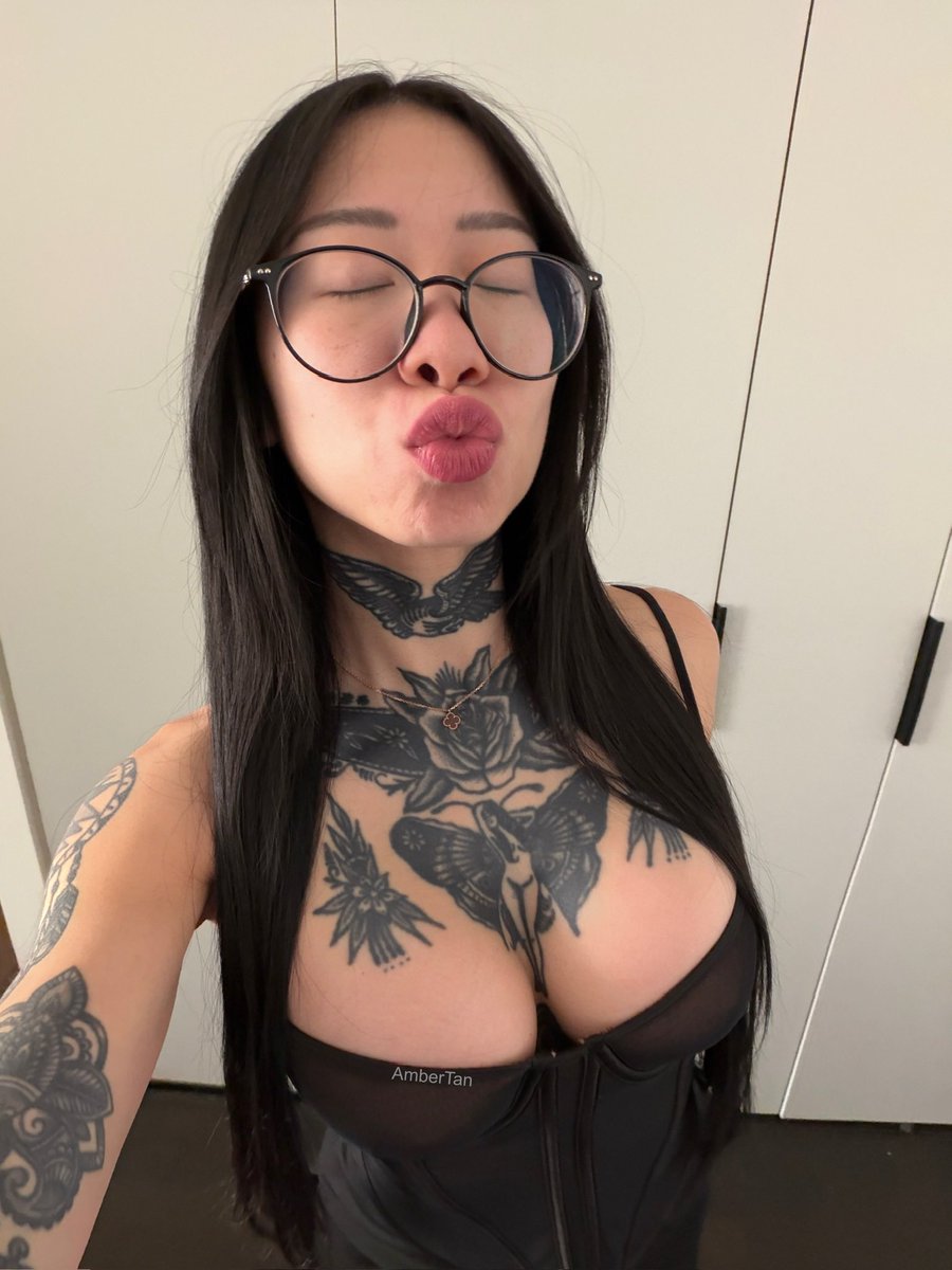 Amber Tan tweet media