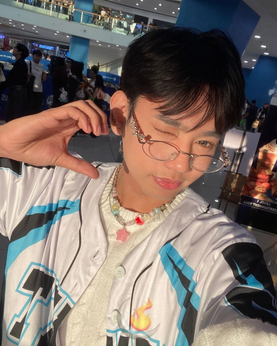 luminares_ofc's tweet image. #LumiTreat ❤️‍🔥
04.14.2026
Dylan &amp;amp; AJ Closer Than Ever Fanverse Experience M&amp;amp;G

Look at how Jay's glowing after performing GGG &amp;amp; Lunod. Cheers to a successful M&amp;amp;G, Dylan &amp;amp; AJ! Thank you for inviting NXT and Jay! 🩵💛 

#NXT @NXT_Officialph
#NXT_Jay @Jay_Mejoradaa
#GoodyGoodyGood