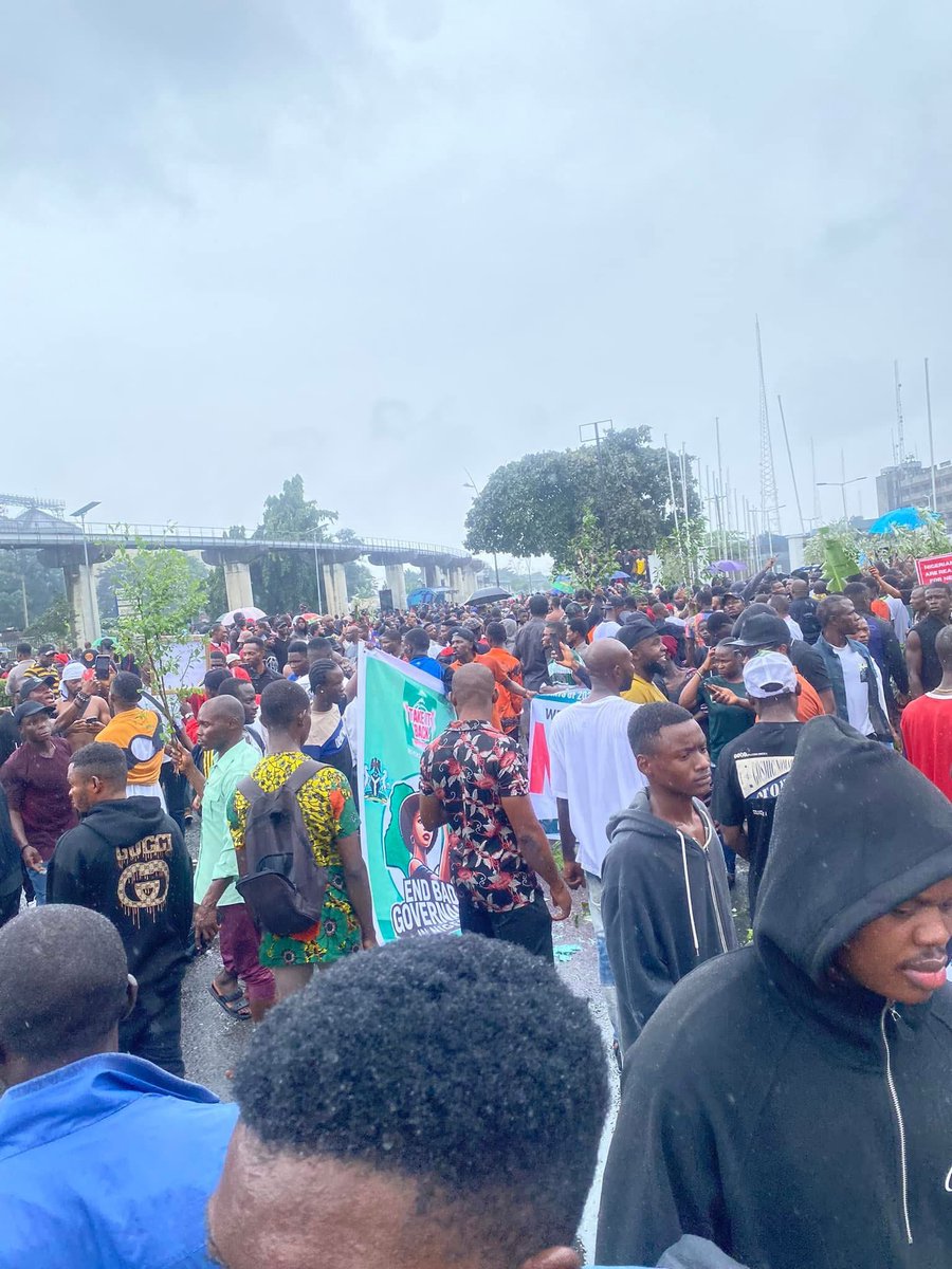 Manjul Vic🦅 tweet media