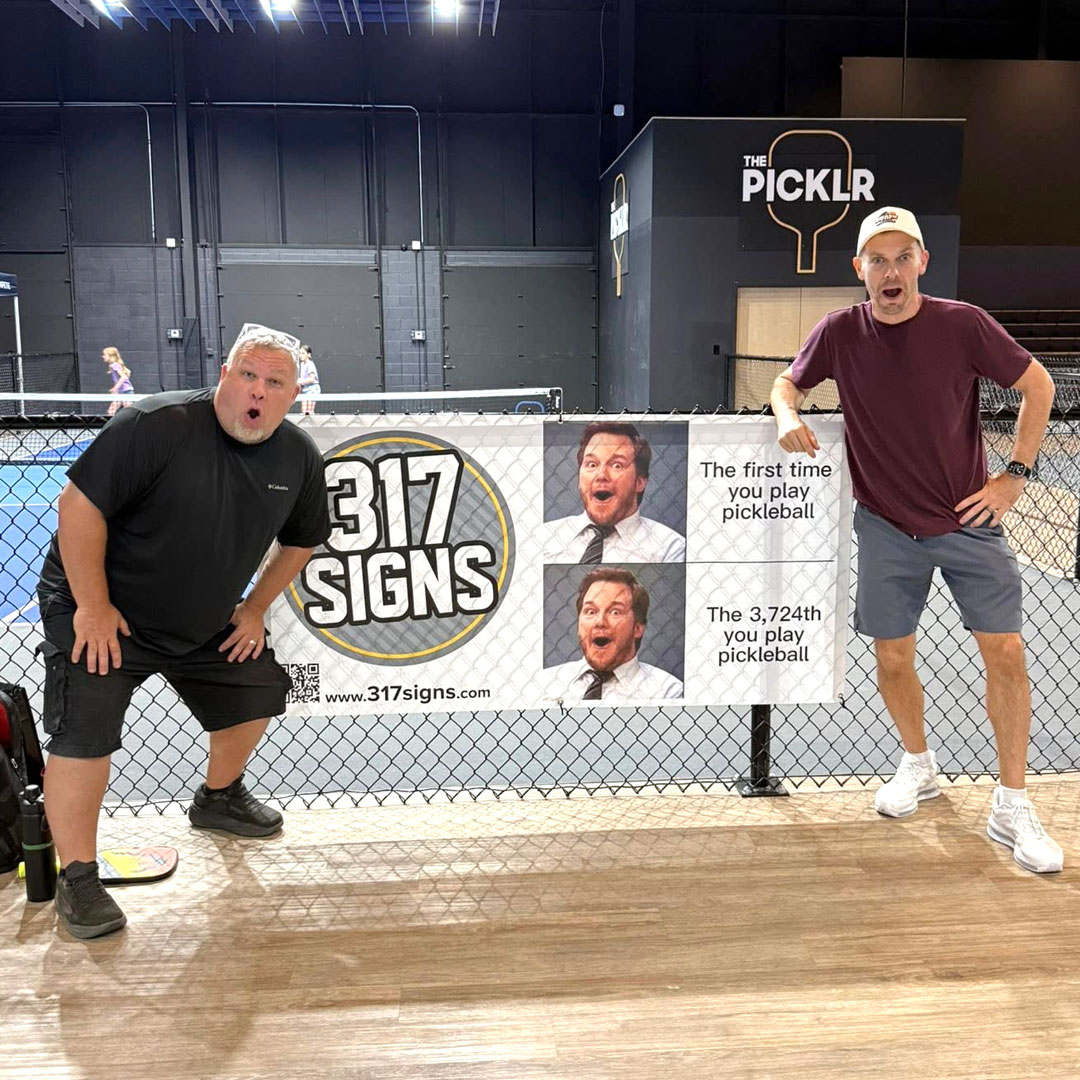 317signs tweet media