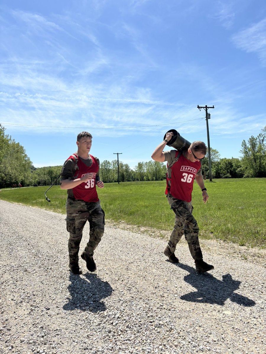 Michigan Army National Guard tweet media